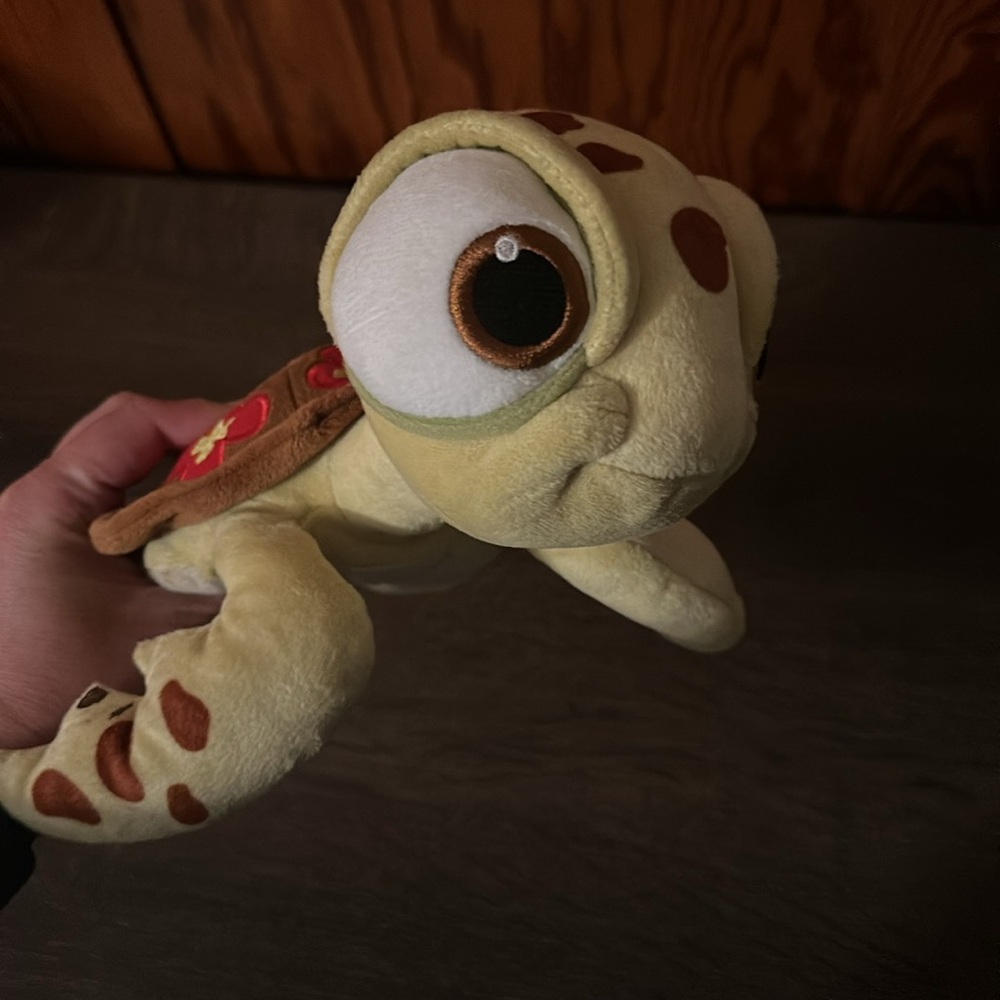 Disney Pixar Finding Nemo Squirt Turtle Flower Shell Plush